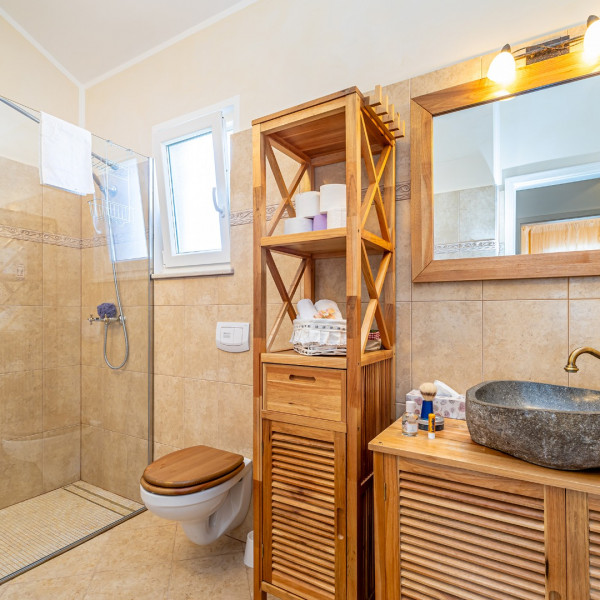 Bathroom / WC, Luxury Villa Bernarda, Luxury Villa Bernarda - Porat - Krk Island (Croatia) - direct contact with the owner Dobrinj