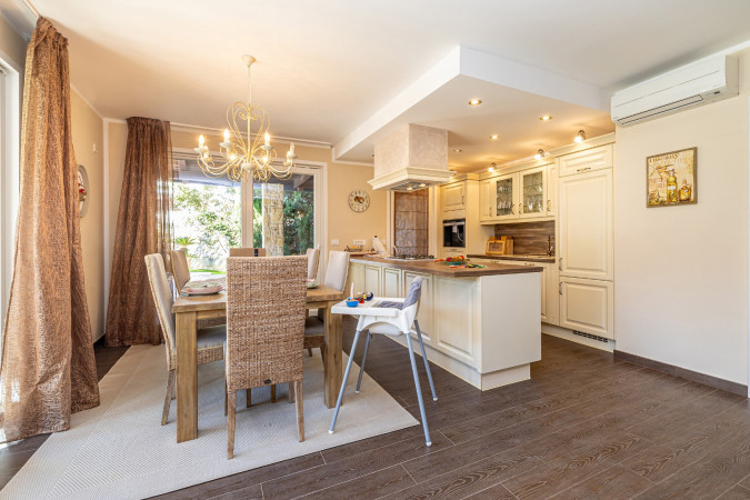 Luxury Villa Bernarda I, Luxury Villa Bernarda - Porat - Krk Island (Croatia) - direct contact with the owner Dobrinj