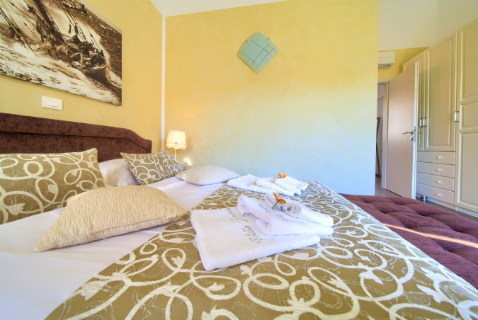 Luxury Villa Bernarda II, Luxury Villa Bernarda - Porat - Krk Island (Croatia) - direct contact with the owner Dobrinj