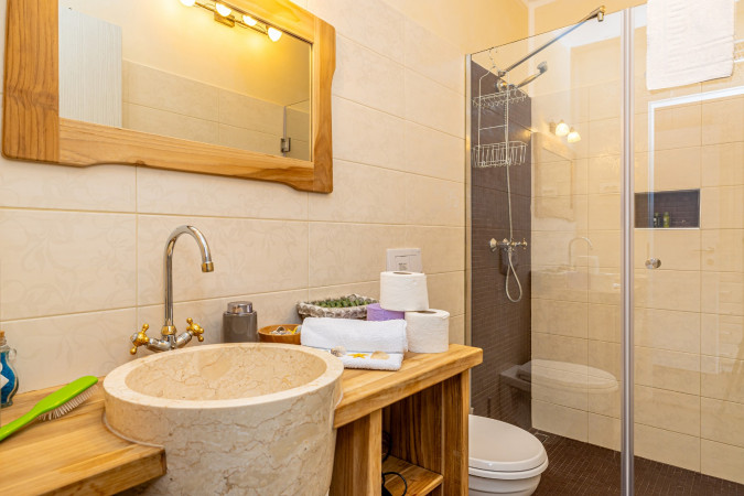 Luxury Villa Bernarda I, Luxury Villa Bernarda - Porat - Krk Island (Croatia) - direct contact with the owner Dobrinj