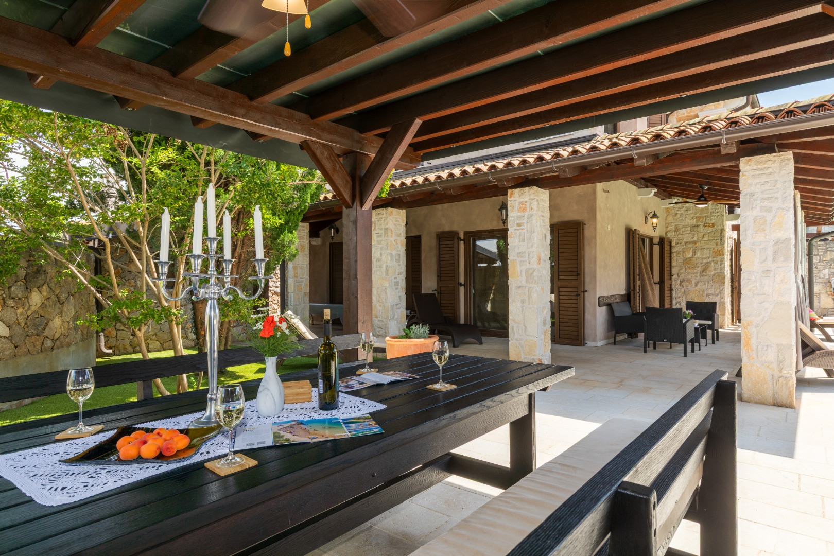 Luxury Villa Bernarda - Porat - Malinska - Island Krk - Croatia - Beautiful and family pleasant accommodation close to the beach, Luxury Villa Bernarda - Porat - Krk Island (Croatia) - direct contact with the owner Dobrinj